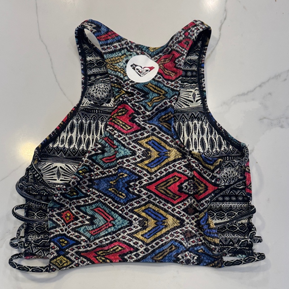 Colorful Geometric Patterned Crop Top